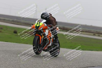 media/Nov-30-2025-TrackDaz (Sun) [[d8b22663df]]/B Group/Session 5 (Wheelie Bump)/